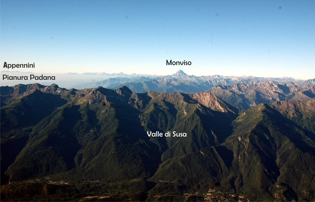21 panorama vetta Rocciamelone 1